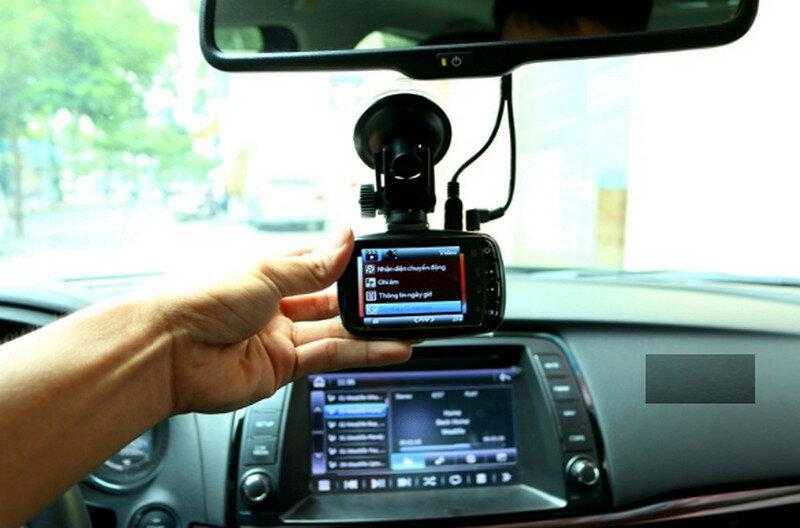 10 camera hành trình cho ô tô giá tốt góc rộng hình ảnh HD sắc nét |  websosanh.vn